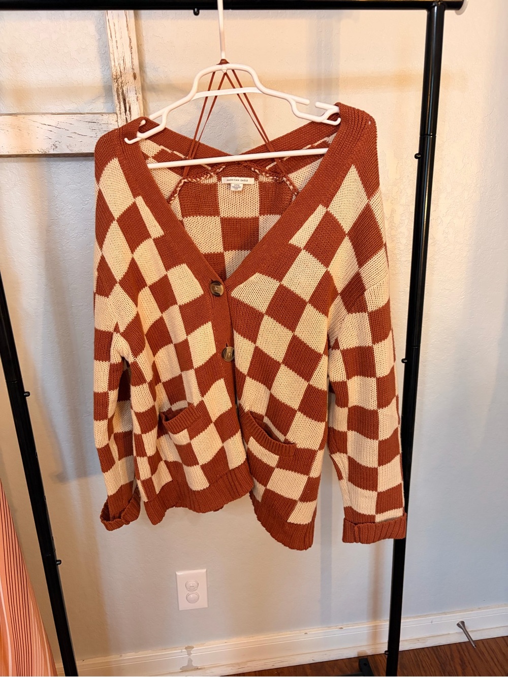 American Eagle Outfitters Rust and Cream Checkered Cardigan